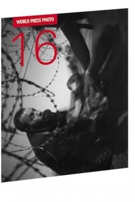 WORLD PRESS PHOTO 16 | 9788498019186 | Llibreria La Puça | Llibreria online d'Arsèguel - Comprar llibres en català online - Llibres Andorra i Pirineu